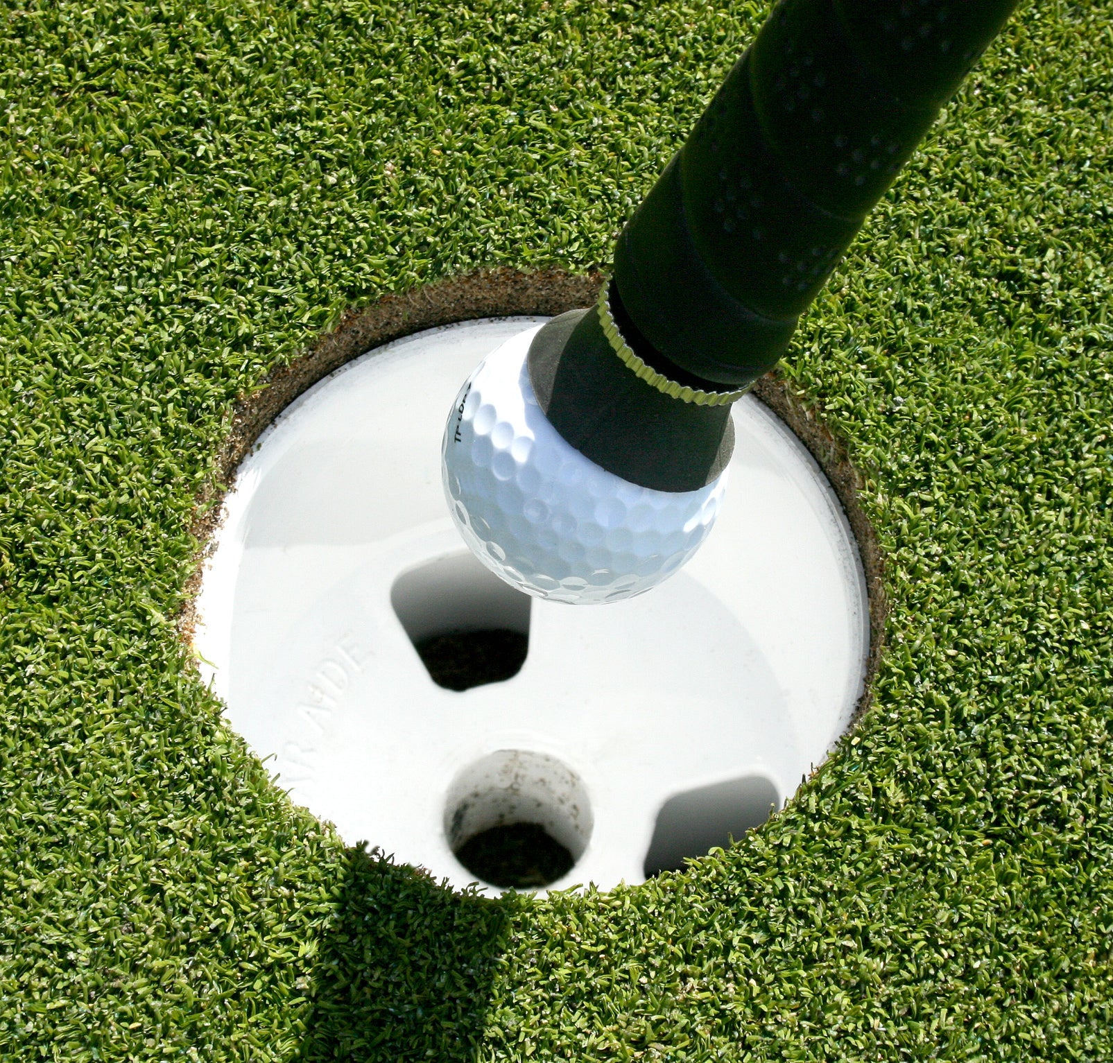 Suck-It-Up Golf Ball Pick Up